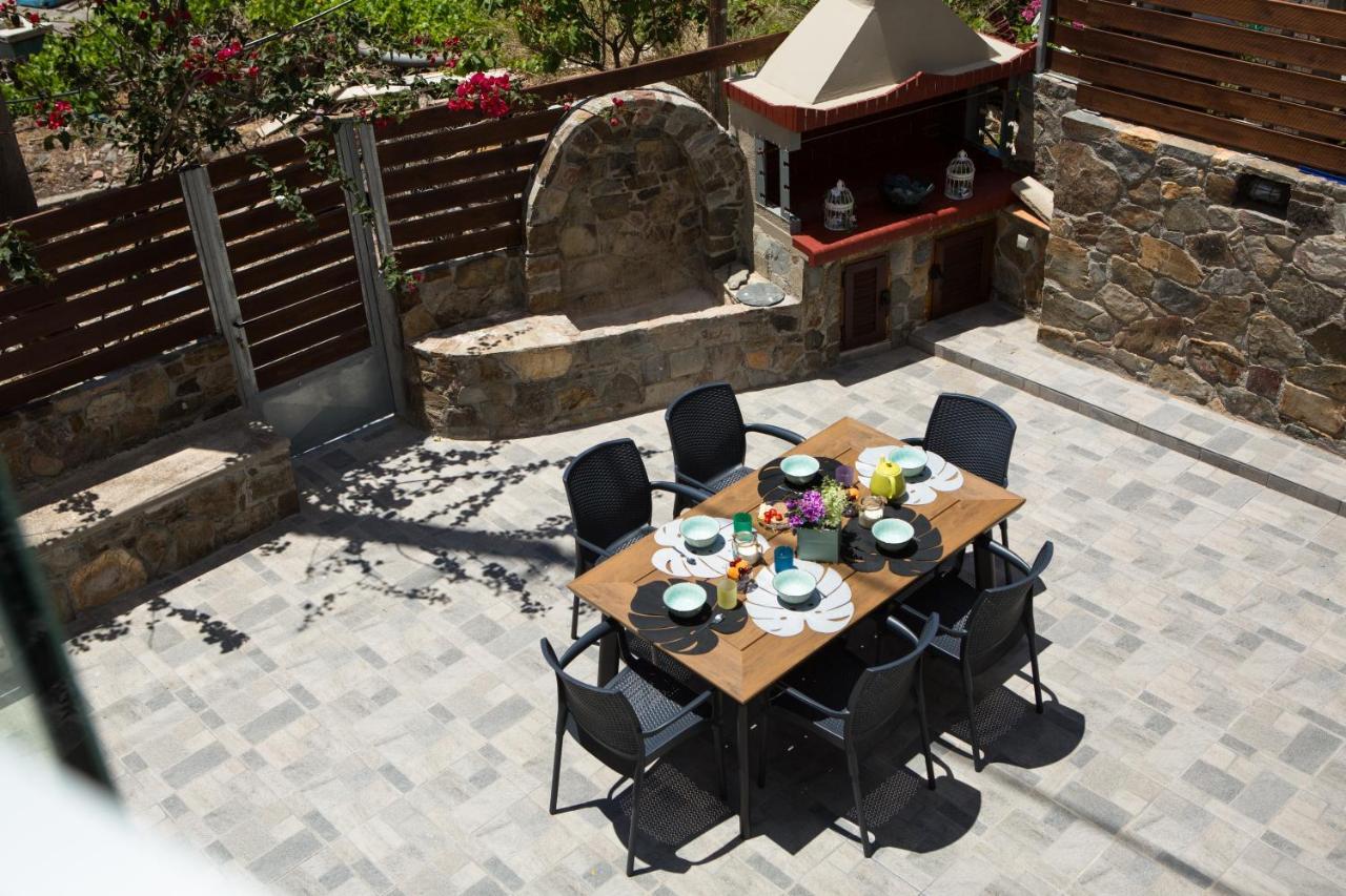 Tzouganos Villa Sfinarion Екстер'єр фото